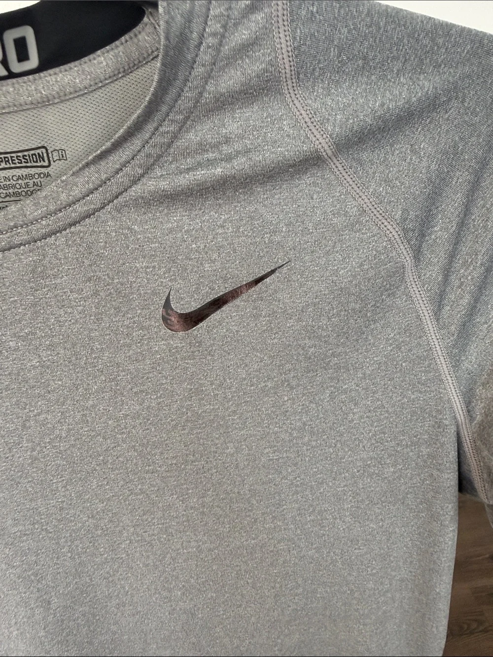 Nike Mens Dri Fit Grey Athletic Compression Short Sleeve Top Large